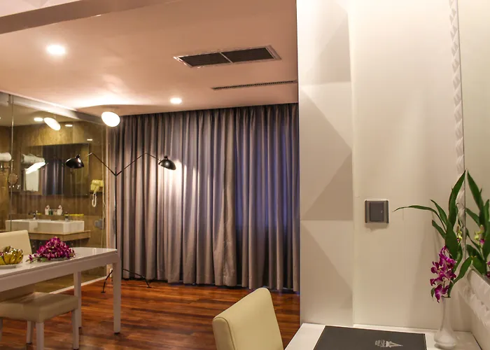Hotel Grand Sokhalay 5*